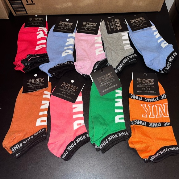 VS Pink sock bundle lot - Picture 3 of 3